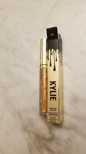 Kylie Jenner Birthday Edition Metal Lipstick Lord