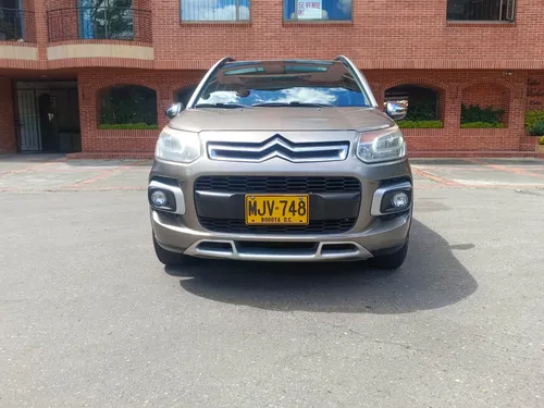 Citroën C3 Aircross 1600CC MT AA