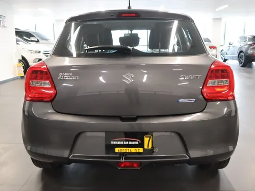 Suzuki Swift Hibrido 1.2 Mecanico 2022
