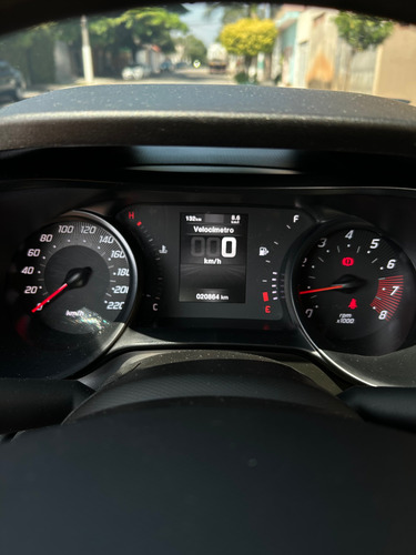 Fiat Cronos 1.3 Drive Flex 4p