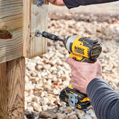 Taladro 1/2 + Atornillador De Impac. Dewalt Dck279d1e1-b2