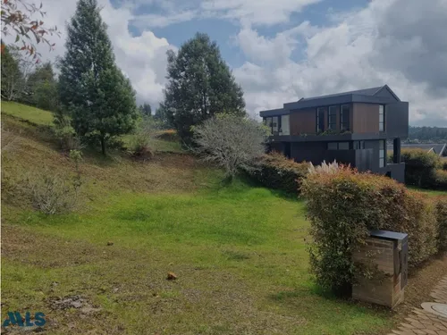 Lote Con Vista En El Alto De Palmas(mls#251300)
