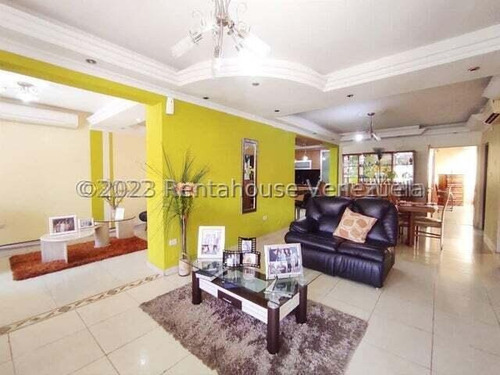 Townhouse En Los Girasoles, La Morita, Prolongacion Aragua. Ljsa 23-27483