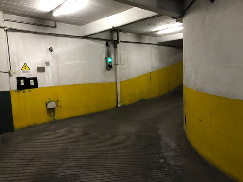 Imagen 5 de 8 de Oportunidad!!! Dueño Directo Vende Cochera - Zona Tribunales - Expensas Pagas Por 6 Meses!