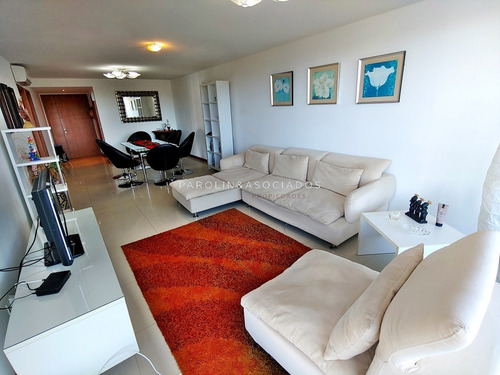 Imagen 7 de 19 de Apartamento En Torre De Categoria.