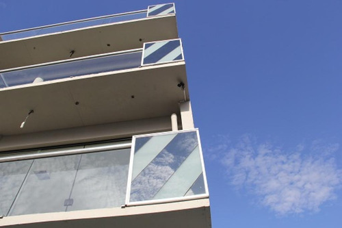 Imagem 2 de 14 de Predio 1300 M2 Perfeito Para Comercios - Carapicuiba Bem Localizado J.07