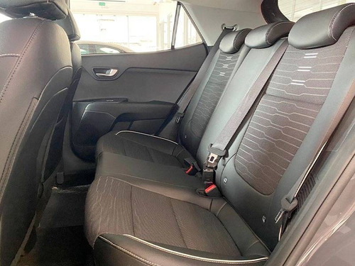 Imagem 7 de 8 de Kia Stonic 1.0 Tgdi Mhev Sx Automático
