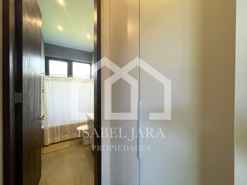 Gran Vista Condominio Casa En Arriendo 3d/3b Los Trapenses