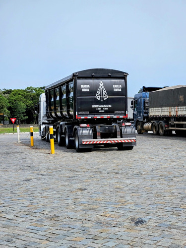 Vanderléia Pastre Basculante 45 M3 S/ Pneus