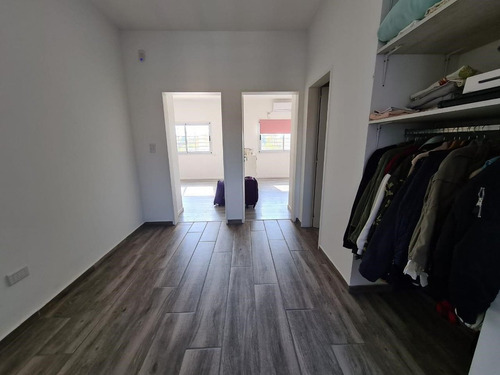 Casa En Venta En Ituzaingó, G.b.a. Zona Oeste, Argentina