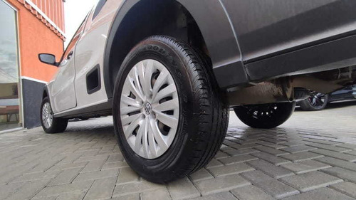 Imagem 10 de 15 de Volkswagen Saveiro Rb Mbvs 2021