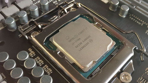 Intel Core I7 7700 4.2 Ghz 