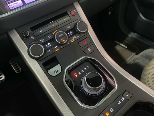 Land Rover Evoque 2.0 Si4 Dynamic Tech Pack 5p