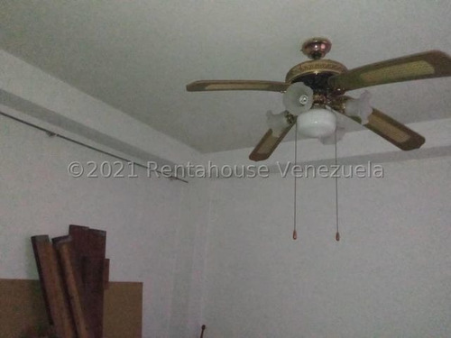 Imagen 23 de 30 de Casas En Venta El Trigal Cabudare 22-12697 /m