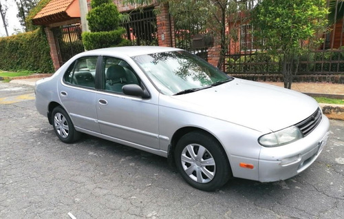 Imagen 11 de 15 de Nissan Altima Automático 1995