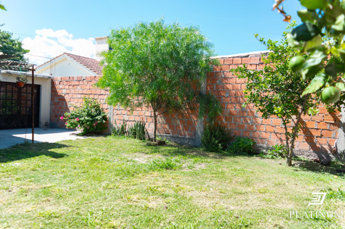 Venta Casa 3 Dormitorios Cerrillos Con Cochera
