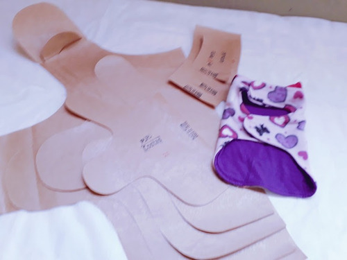 Molde De Roupa Para Cães E Pet/ Casaco/capa/vestido + Brinde
