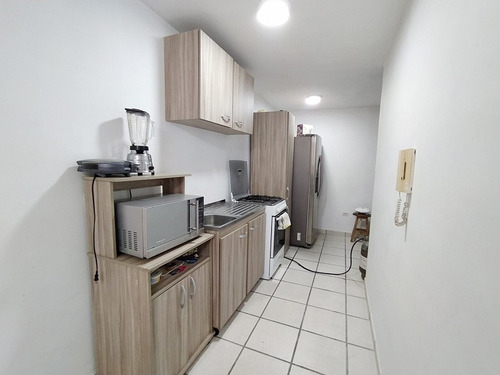 Imagen 4 de 21 de A La Venta Apartamento En El Conj. Res. Los Andes, En La Urb. Yuma. Código.: Foa-2216