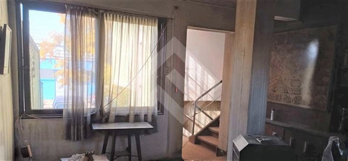 Imagen 9 de 16 de Casa En Venta De 4 Dorm. En Santiago