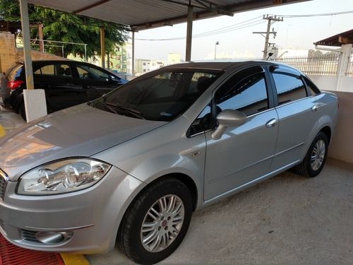 Fiat Linea 2010 1.9 16v Lx Flex 4p