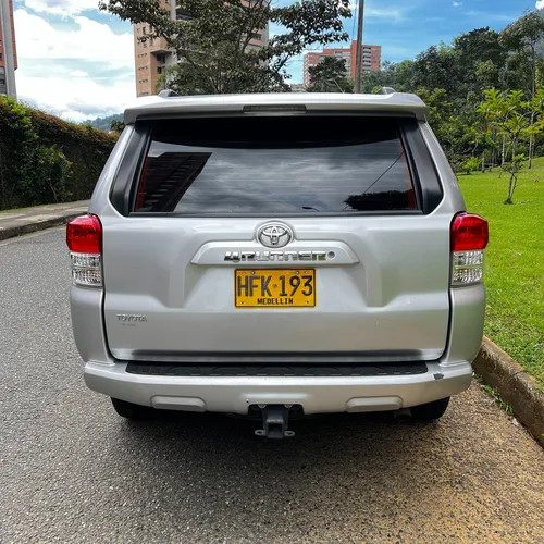 Toyota 4Runner 4.0 Sr5