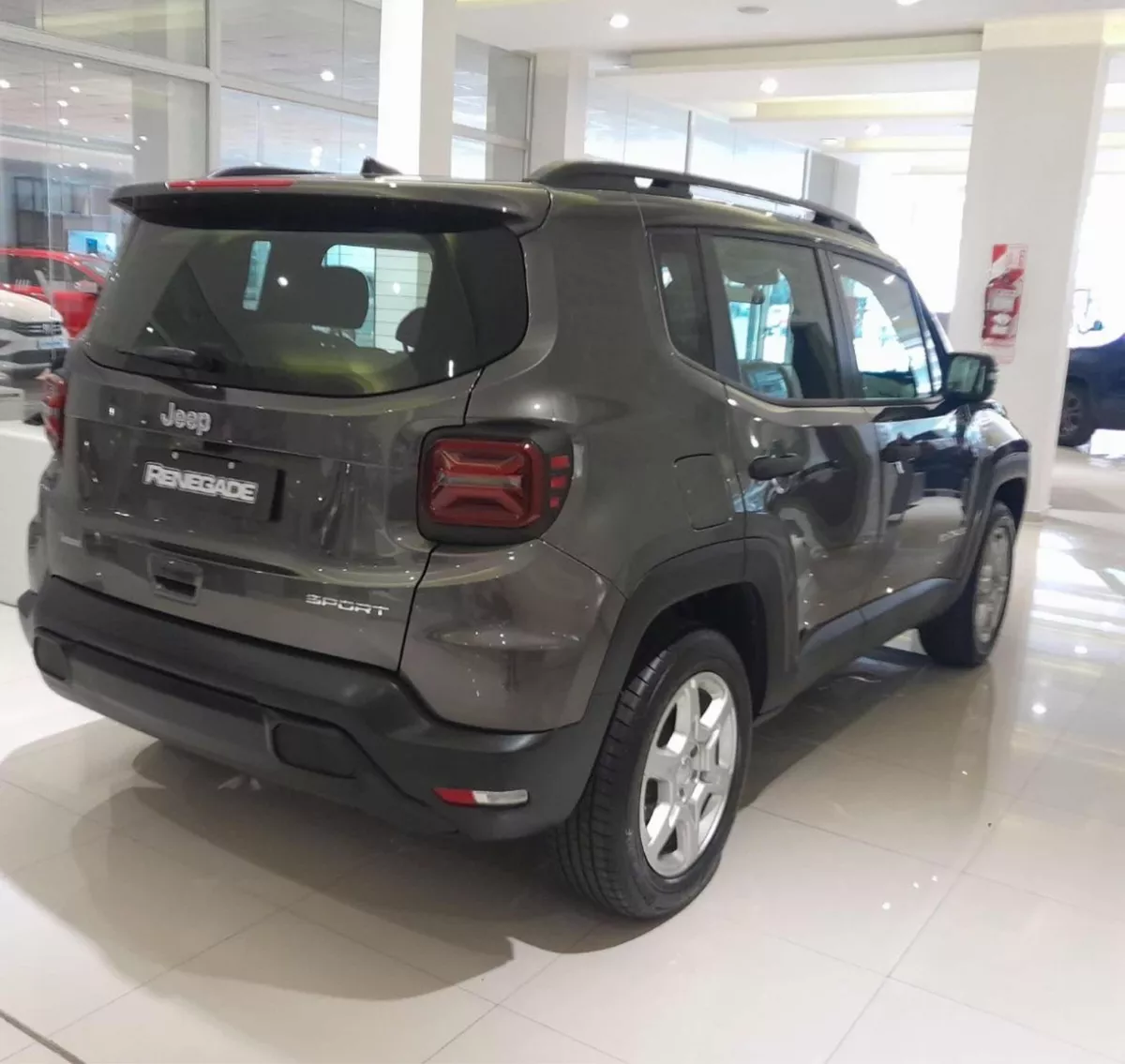 Jeep Renegade 1.8 Sport At6