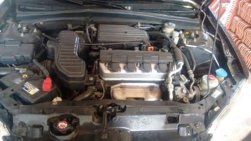 Honda Civic 1.7 Lx 4p