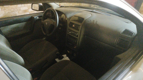 Chevrolet Astra 2004 2.0 8v 5p