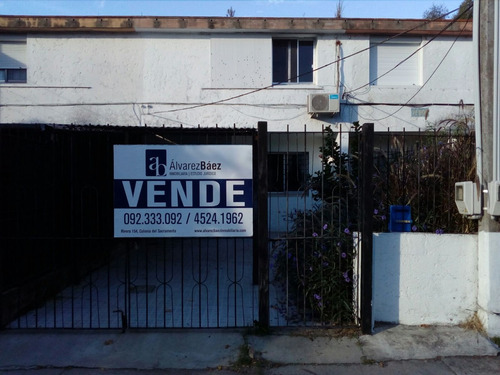 Imagen 10 de 10 de Vivienda 2 Dormitorios Con Cochera Y Parrillero Techado