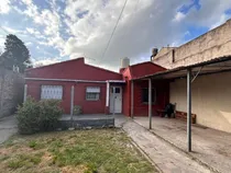 Comprar Venta Luis Guillón - Tres Casas Sobre Lote 600 M2. Venta En Conjunto! Oportunidad!