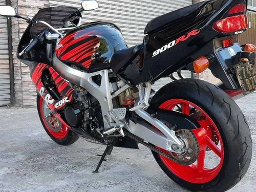 Imagen 3 de 6 de Honda Cbr 900 Rr