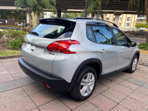 Imagen 4 de 14 de Peugeot 2008 Allure 1.6 Madero Motors 2022