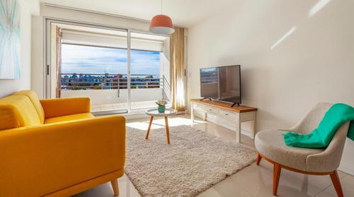 Apartamento Sobre Garibaldi Y Av Italia