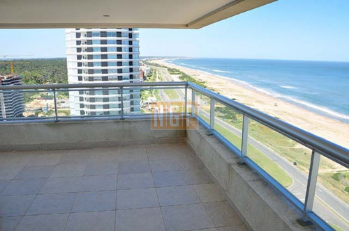 Imagen 24 de 30 de A Estrenar Piso Alto Frente Al Mar