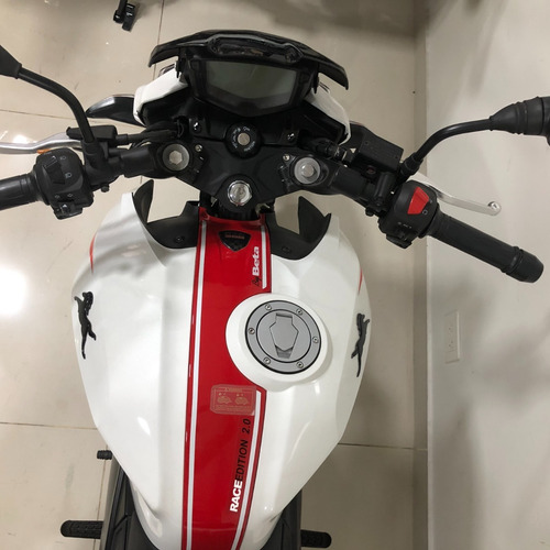 Imagen 7 de 25 de Beta Tvs Rtr 200 0km Calle Naked 0km No Ns As 200