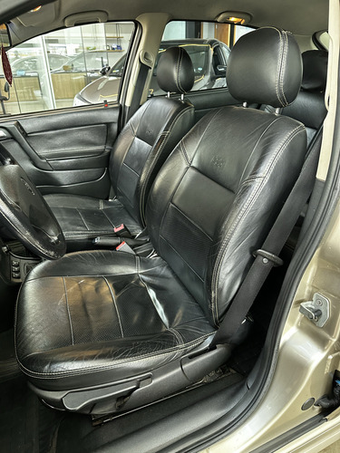 Chevrolet Astra 2.0 MPFI ADVANTAGE 8V FLEX 4P MANUAL