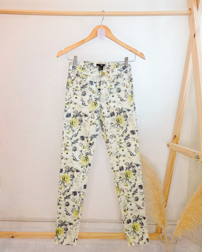 Pantalón Jean Hym - Diseño Flores - Elastizado - Chupin