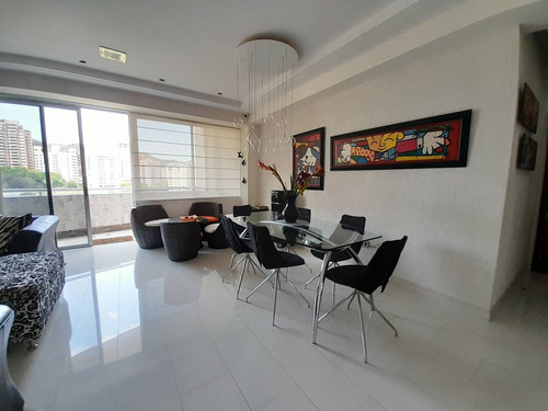 Apartamento En Venta En El Parral, Valencia 273660 Lz