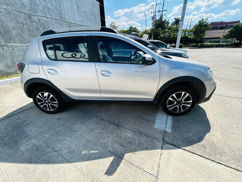Renault Stepway 1.6 Intens Cvt