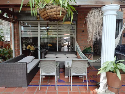 Casa A La Venta En Belén Loma De Los Bernal Acogedora Y Confortable En Exclusiva Unidad