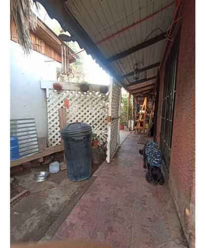 Casa En Venta De 2 Dorm. En La Florida Dos Locales Comercial