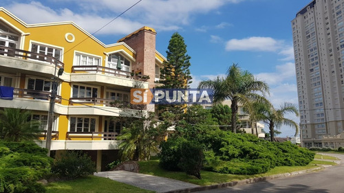 Imagen 1 de 11 de Apartamento En Punta Del Este, Mansa