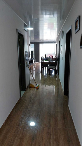 Imagen 4 de 19 de Venta De Un Espectacular Apartamento Por La Av. Simón Bolívar D/das
