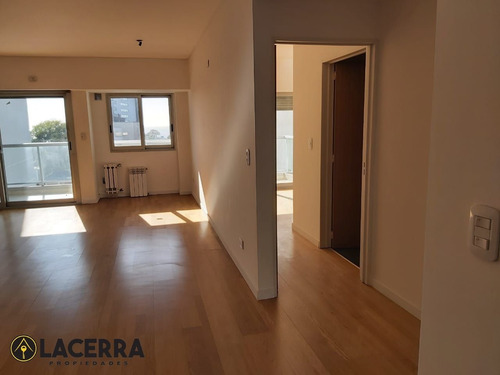 Imagen 4 de 17 de Excelente Semipiso Con Vista Al Rio!!! 2 Cocheras