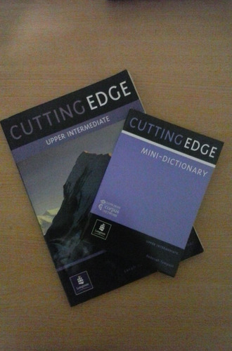 Cutting Edge Upper-intermediate Students' Book - Impecable