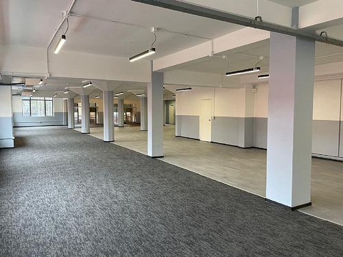 Arriendo Oficina Planta 700 M2 Libre Centro De Valparaíso