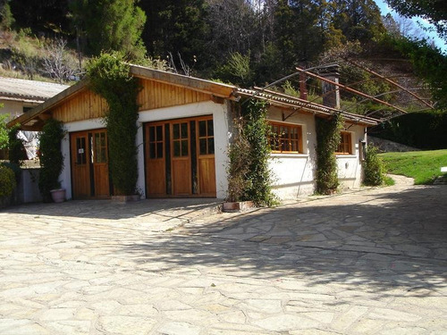 Importante Casa Con Excelente Vista Al Lago