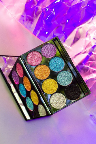 Imagen 4 de 8 de Paleta De Glitter Compact Glitter X 8 Con Espejo Xúlu Z487