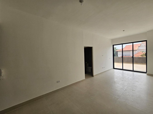 Apartamento En Venta En Mirador Norte, Santo Domingo, 95m2, 2 Hab. 2 Parqueos, Exclusivo Complejo Con Todas Las Comodidades Que Ofrece, Zona Tranquila, Seguridad, Oportunidad De Invertir En Tu Sueño.