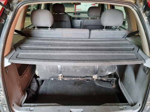 Imagen 9 de 15 de Chevrolet Meriva 1.8 Gl 2007